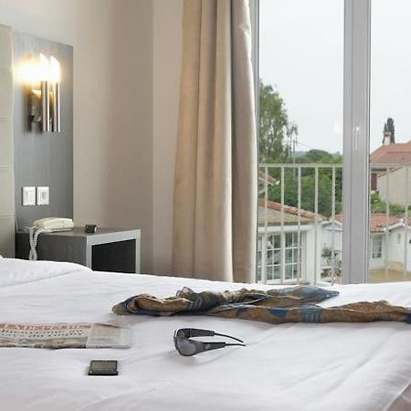 Hotel The Originals Perpignan Sud Le Grillon D'Or Le Boulou Exterior foto